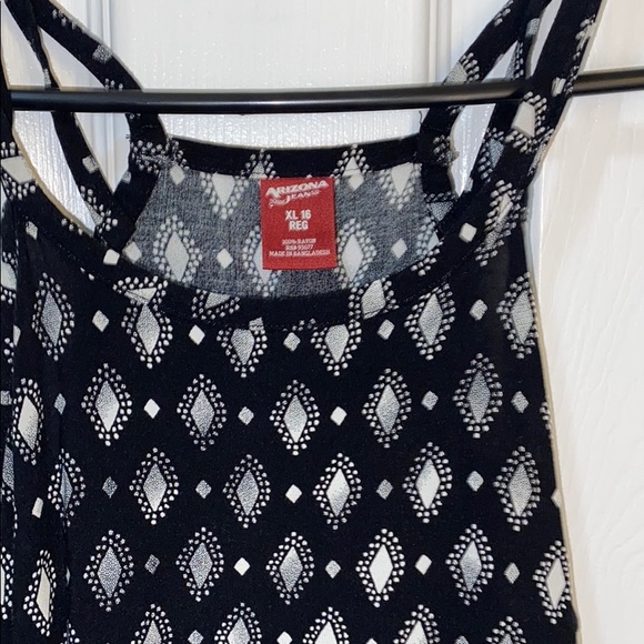 tank - Picture 2 of 2